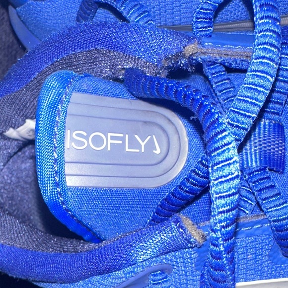 Nike ISOFLY Kids Size 1.5Y Royal Blue Black Grey Sneakers Basketball Shoes - Picture 3 of 8